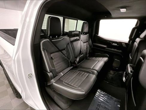 Used 2024 GMC Sierra 1500 AT4X AWD/4WD image 26