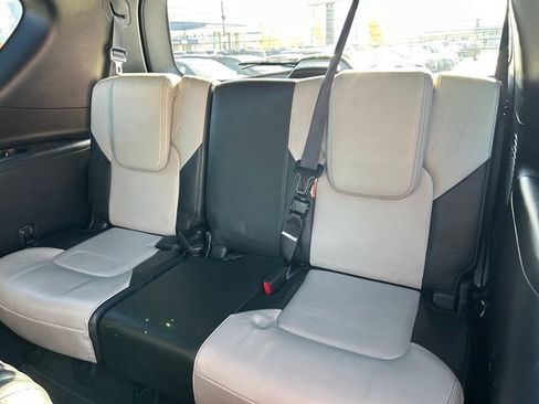 Used 2019 INFINITI QX80 Limited w/ All-Season Package image 34