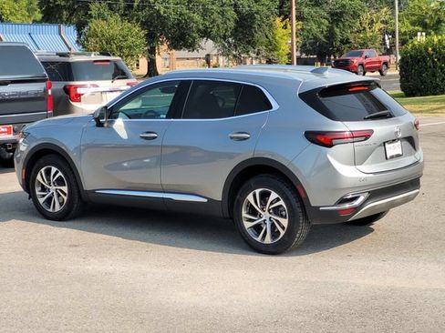 Used 2023 Buick Envision Essence FWD image 7