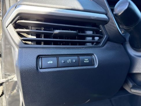 Used 2022 Nissan Altima 2.5 SR image 34