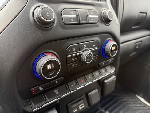 Used 2021 Chevrolet Silverado 2500 LTZ w/ Z71 Off-Road Package image 28