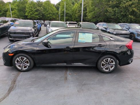 Used 2017 Honda Civic LX image 4
