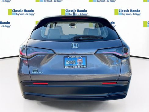 Certified 2023 Honda HR-V LX image 7