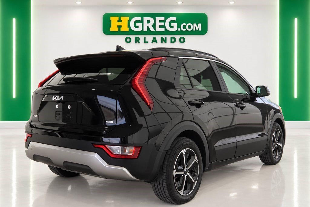 Used 2023 Kia Niro EX FWD image 6
