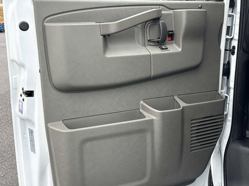 New 2026 Chevrolet Express 2500 w/ Driver Convenience Package RWD image 8