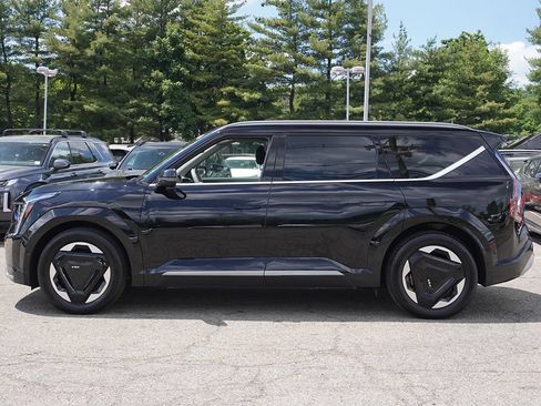 Used 2024 Kia EV9 Land AWD/4WD image 21