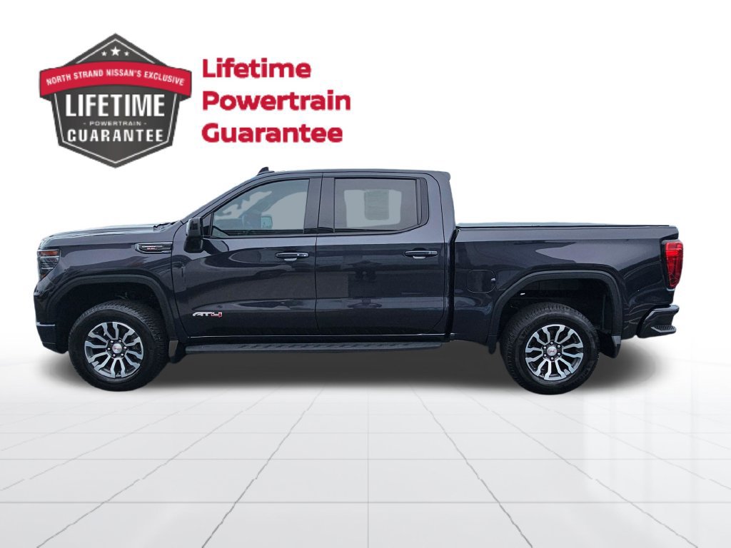 Used 2022 GMC Sierra 1500 AT4 w/ AT4 Premium Package AWD/4WD image 2