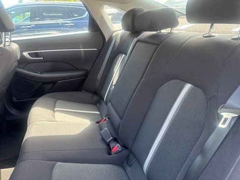 Used 2025 Hyundai Sonata SEL FWD image 13