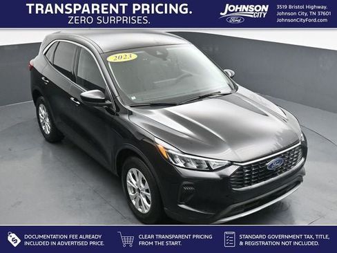 Used 2023 Ford Escape Active w/ Tech Pack #2 AWD/4WD image 1