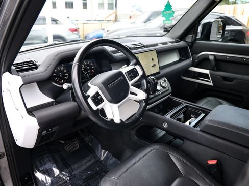 Used 2022 Land Rover Defender 110 S AWD/4WD image 13