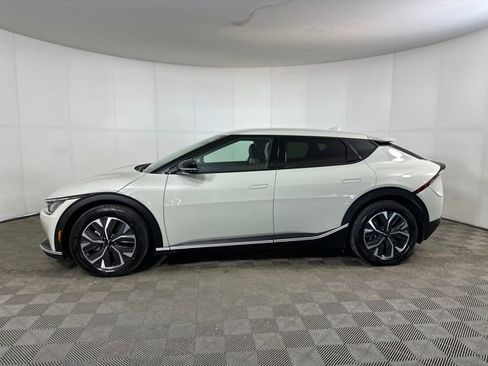 Used 2024 Kia EV6 Light image 6