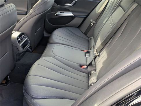 New 2026 Mercedes-Benz E 450 4MATIC Sedan image 14