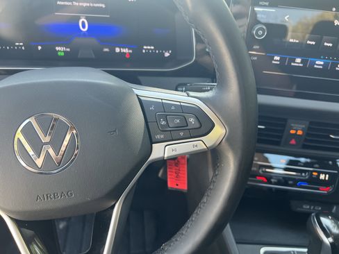 Certified 2025 Volkswagen Jetta S image 19