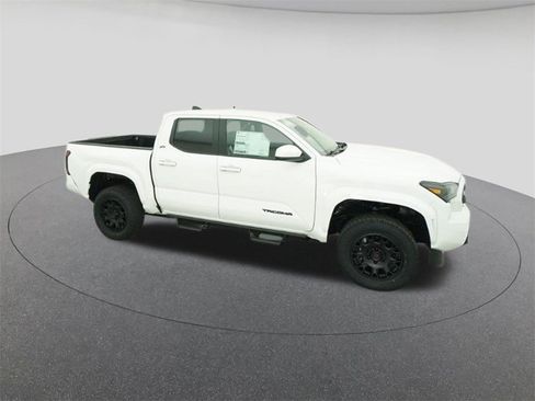 New 2026 Toyota Tacoma SR5 image 30