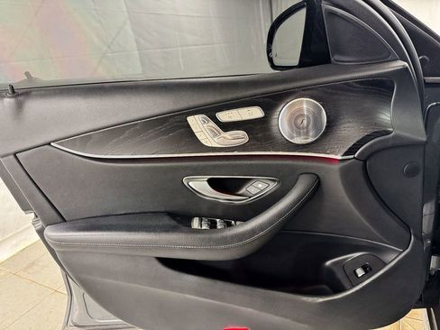 Used 2017 Mercedes-Benz E 300 4MATIC image 15