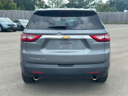 Used 2018 Chevrolet Traverse LS w/ LPO, Floor Liner Package AWD/4WD image 5