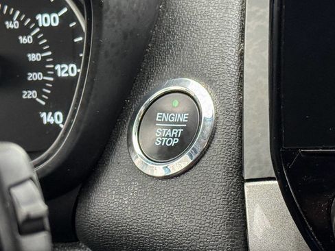 Used 2019 Ford EcoSport SE image 20