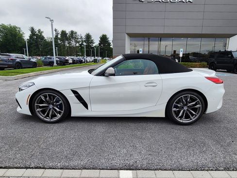 Used 2023 BMW Z4 M40i w/ Premium Package RWD image 5