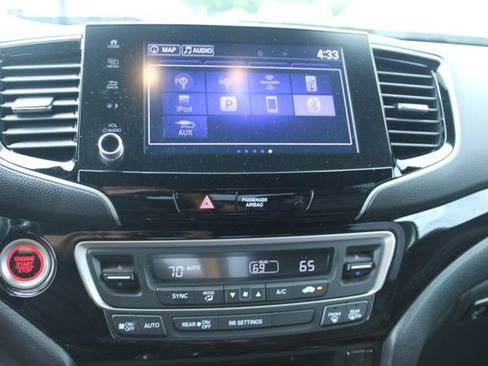 Used 2022 Honda Ridgeline Black Edition image 19