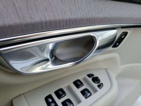 New 2026 Volvo XC90 T8 Ultra w/ Protection Package Premier image 23