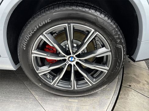 New 2026 BMW X5 M60i image 27