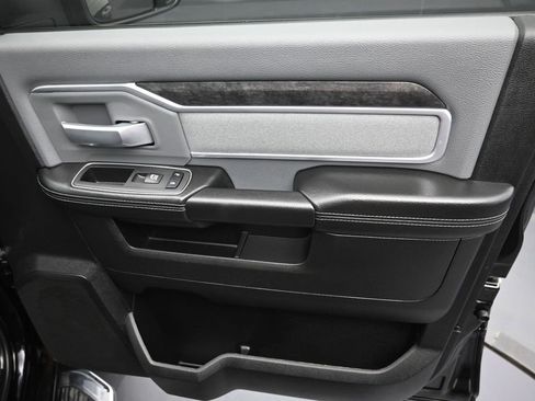 Used 2023 RAM 2500 Big Horn w/ Level 1 Equipment Group AWD/4WD image 31