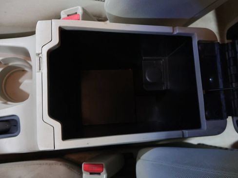 Used 2008 Mitsubishi Galant ES FWD image 25
