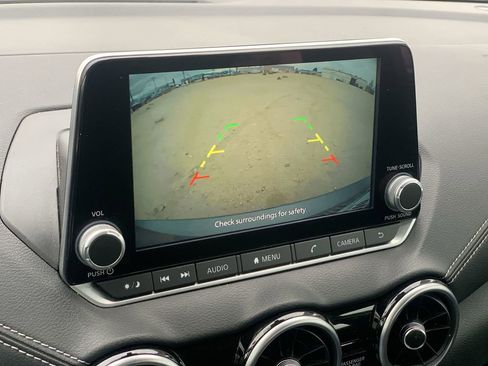 Used 2022 Nissan Sentra SV image 12