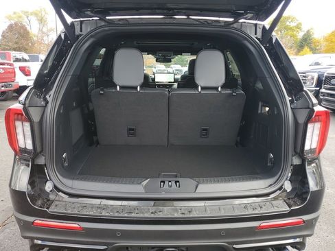 New 2026 Ford Explorer ST w/ Sun And Sound Package image 33