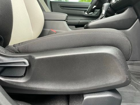 Certified 2024 Honda CR-V EX image 30