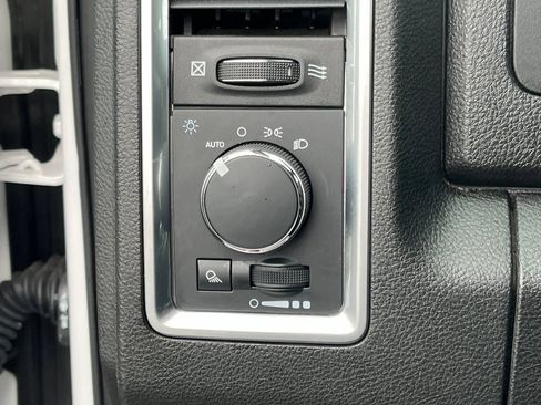 Used 2024 RAM 1500 Classic SLT RWD image 33