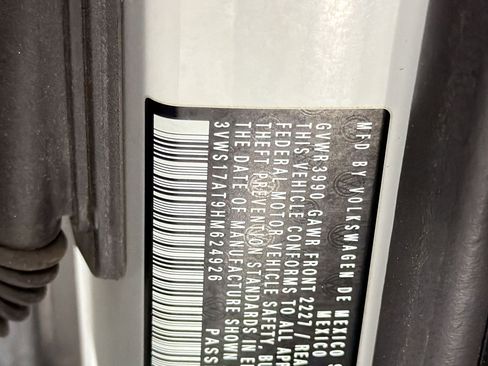 Used 2017 Volkswagen Beetle 1.8T Dune image 29