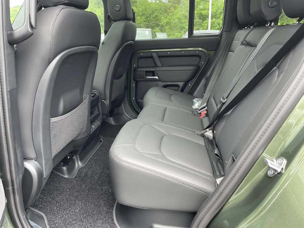 New 2026 Land Rover Defender 110 S AWD/4WD image 17