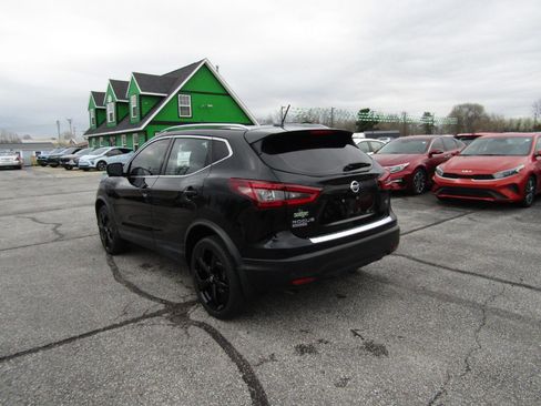 Used 2020 Nissan Rogue Sport SL w/ Premium Package image 5