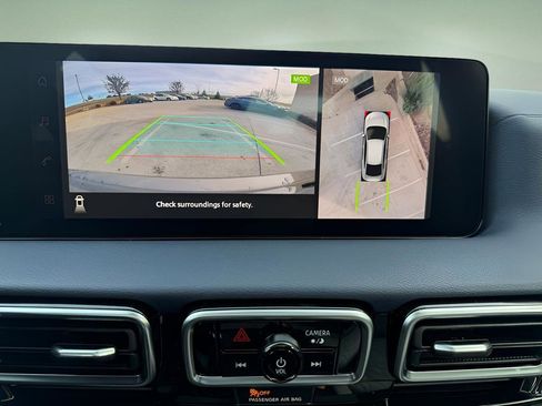 New 2026 Nissan Sentra SL w/ Floor Mat Package FWD image 22