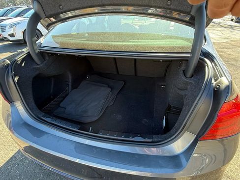 Used 2018 BMW 330i xDrive Sedan w/ Convenience Package image 28