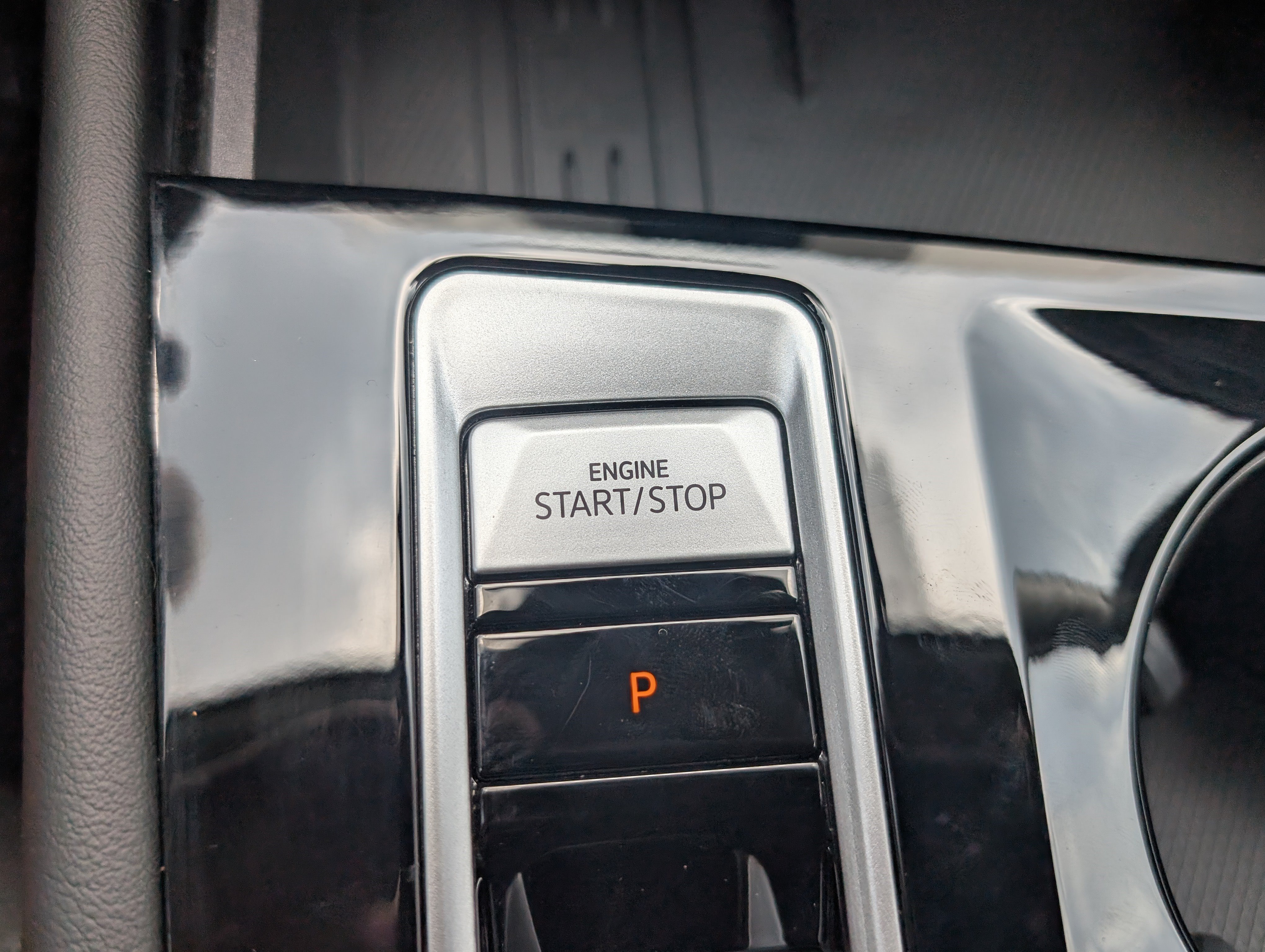 Used 2026 Volkswagen Atlas SE w/ Black Wheel Package FWD image 33