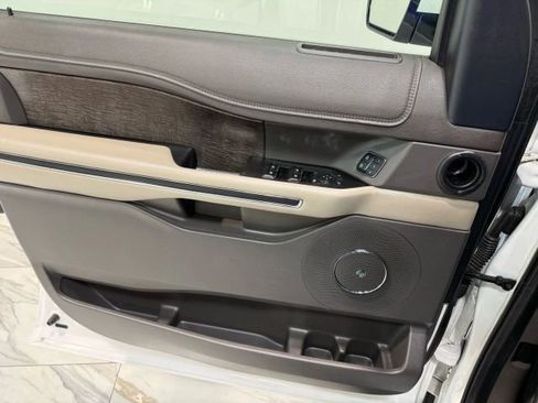 Used 2019 Ford Expedition Max Limited w/ Equipment Group 301A image 20