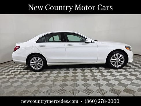 Used 2019 Mercedes-Benz C 300 4MATIC Sedan image 2