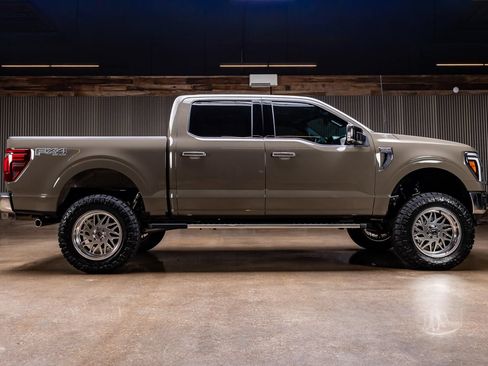 Used 2026 Ford F150 Lariat w/ Equipment Group 502A High AWD/4WD image 5