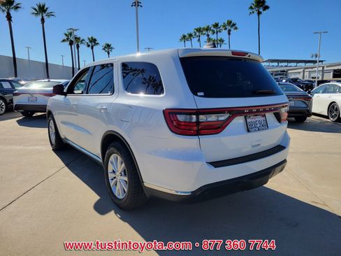 Used 2020 Dodge Durango SXT w/ 3rd Row Seating Group image 6