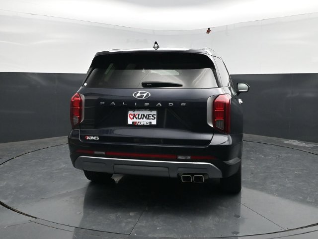 Used 2024 Hyundai Palisade SEL FWD image 7