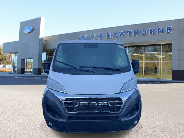 Used 2025 RAM ProMaster 2500 w/ U-Haul Equipment Group FWD image 2