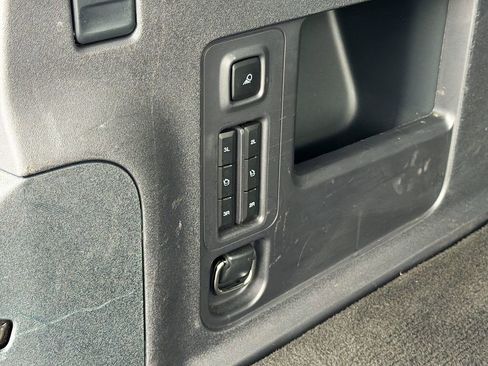 Used 2025 Ford Expedition Max Active AWD/4WD image 13