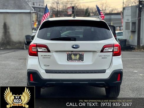 Used 2018 Subaru Outback 3.6R Touring image 5