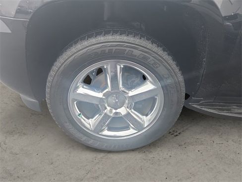 Used 2014 Chevrolet Tahoe LTZ image 14