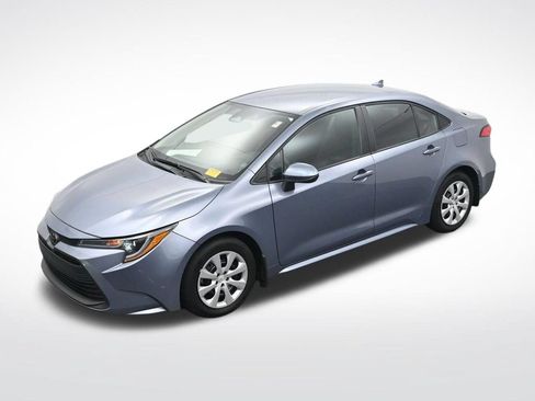 Used 2026 Toyota Corolla LE FWD image 21