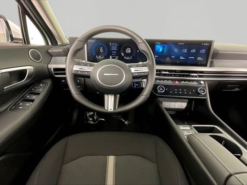 Certified 2026 Hyundai Sonata SEL FWD image 8