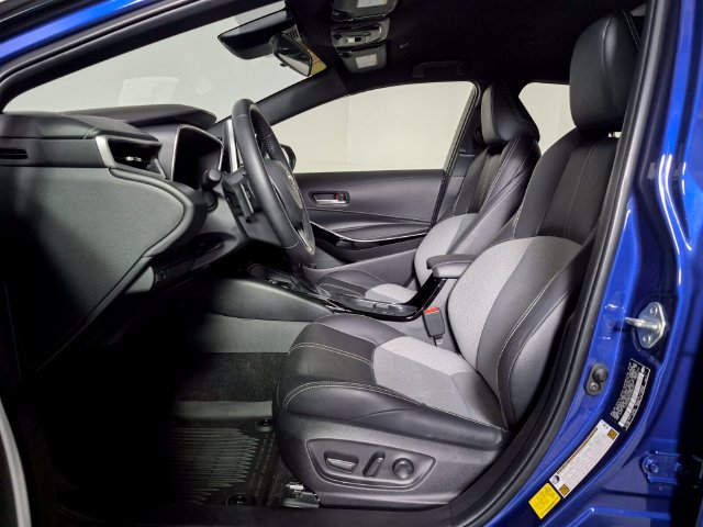 Certified 2025 Toyota Corolla XSE FWD image 14