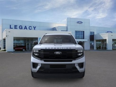 New 2026 Ford Expedition Max Platinum w/ Stealth Appearance Package AWD/4WD image 6